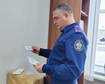 Молодой житель города Новоалтайска предстал перед судом по обвинению в незаконном обороте наркотиков